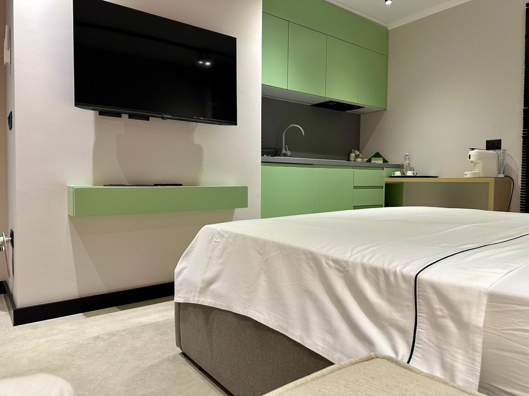 Lili'S Tirana Center Apartments Екстериор снимка